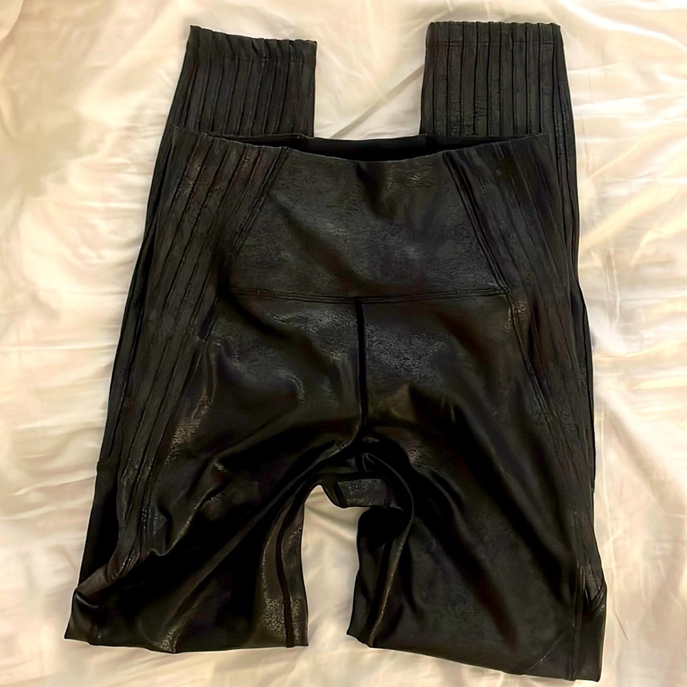 Carbon38 Leather-Like Leggings - Size Small